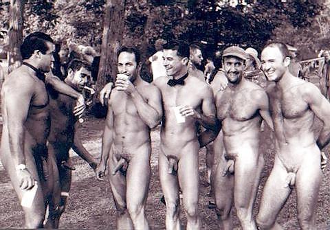 25P Nudist Beach - Vintage
