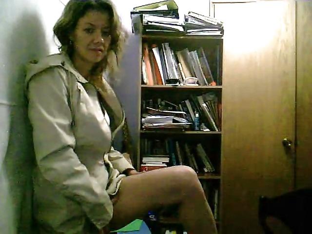 25P Slutty me puta