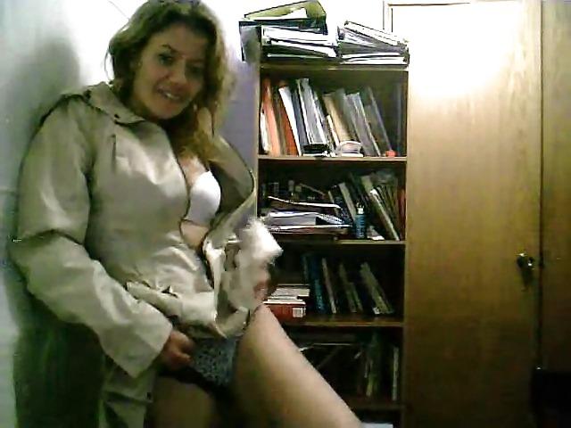 25P Slutty me puta