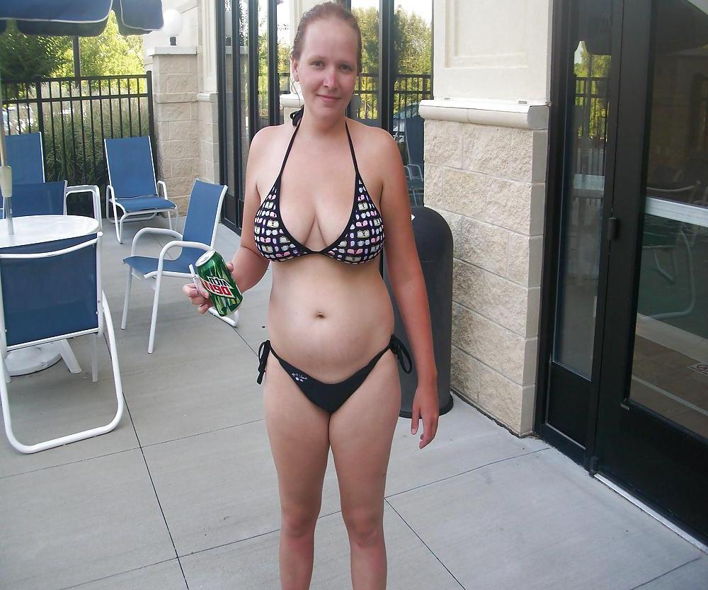 5P Frau im Bikini
