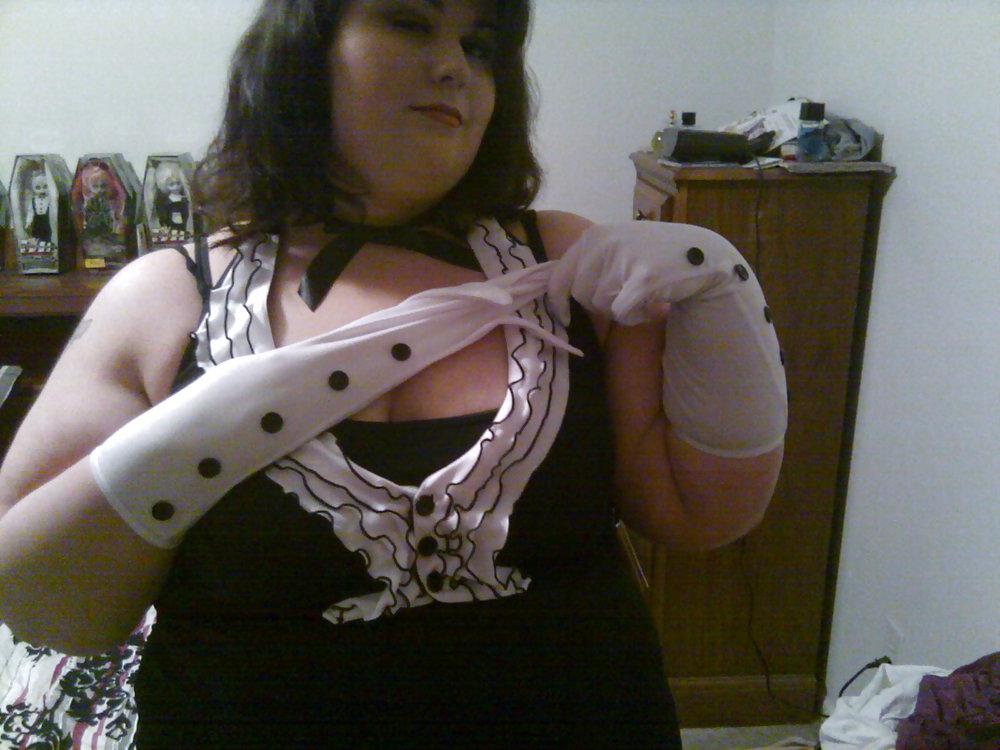 16P Playboy Bunny Tease