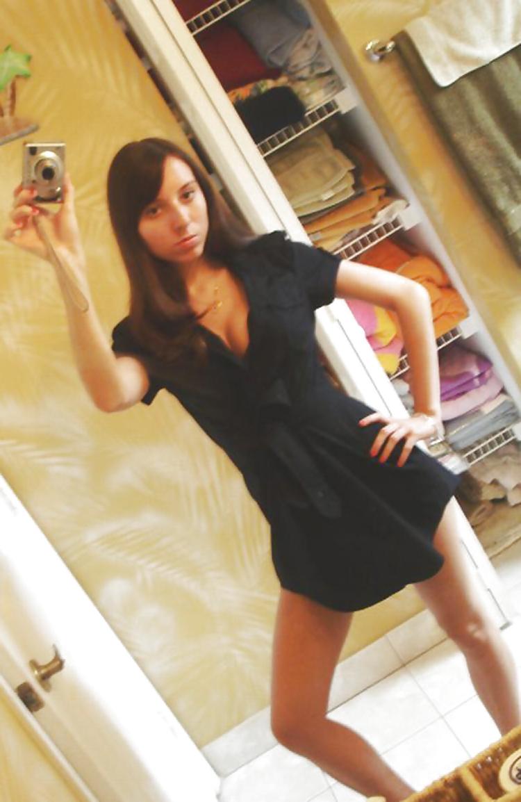 25P Sweet Amateur Girl