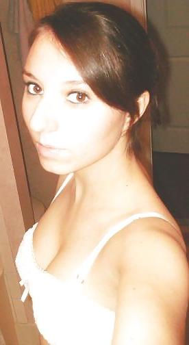 25P Sweet Amateur Girl