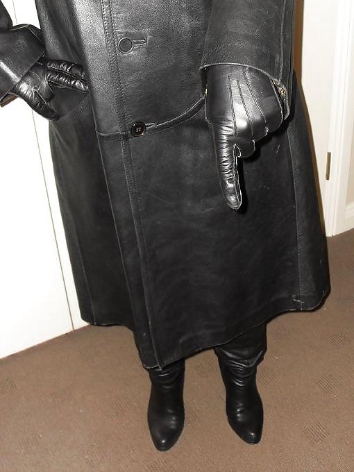 16P Some BDSM-pictures