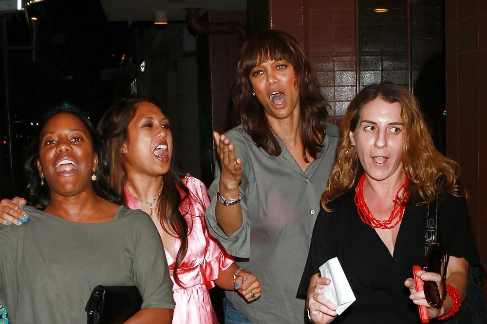 23P Tyra Banks attends her high school reunion Cheesecake Fac