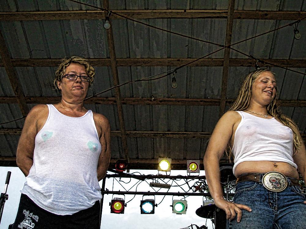 25P Photoshop fun  ( Wet t-shirt )