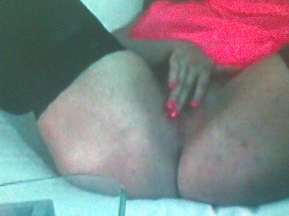 25P Webcam babes