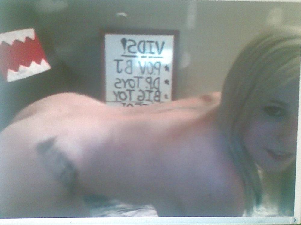 25P Webcam babes