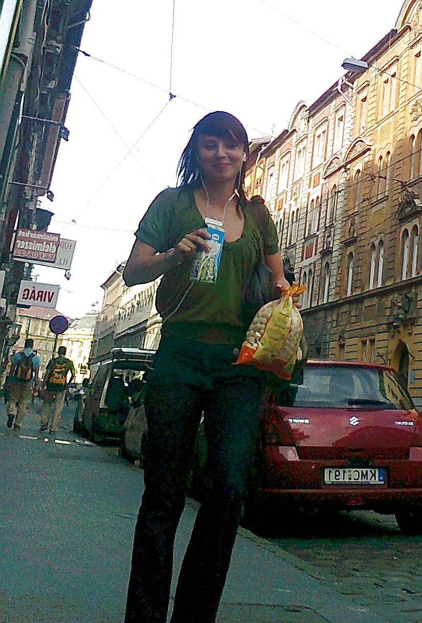 5P Candy bus,streat budapest