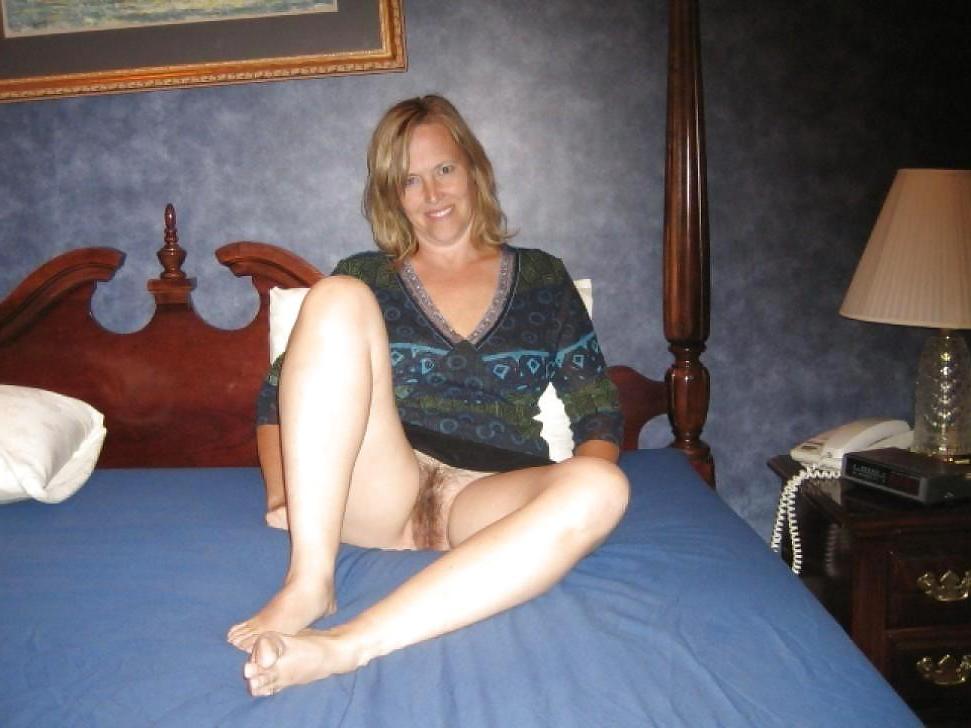 25P Hairy Moms And Grandmas 16