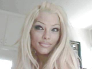 7P Sexy Cam Model