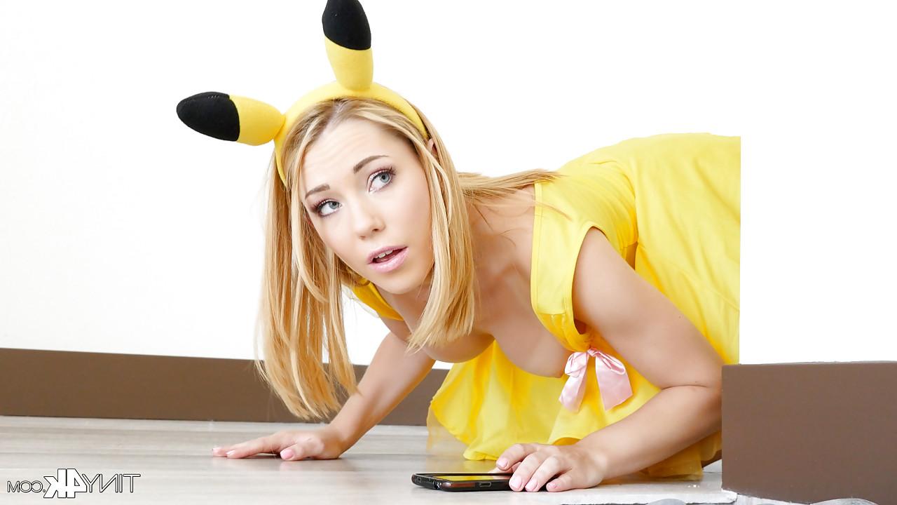 16P Cosplay teen Raylin Ann sucks big cock and gets huge load of cum on face