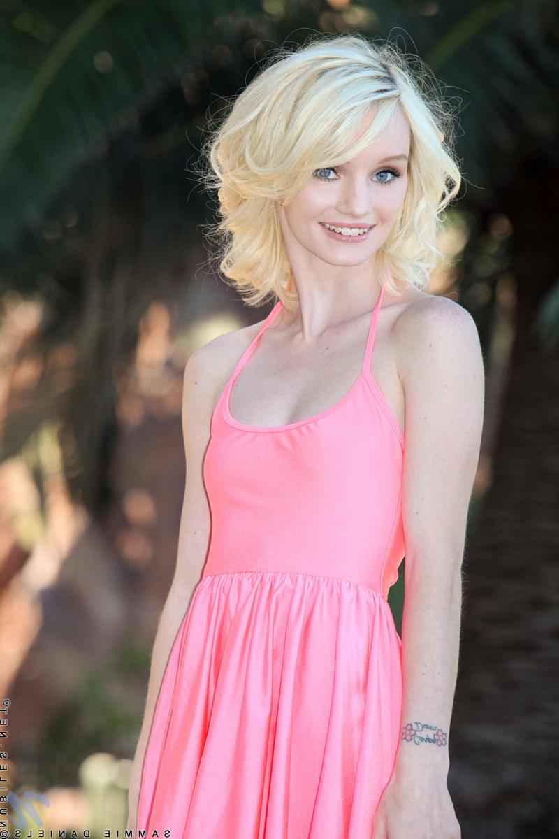 15P Tiny titted skinny teen Sammie Daniels doffs short dress to pose naked outside