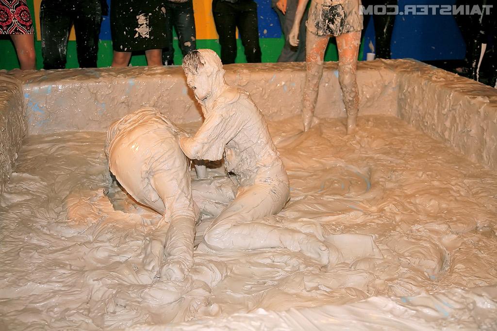 16P Stupendous fully clothed chicks are into messy mud wrestling