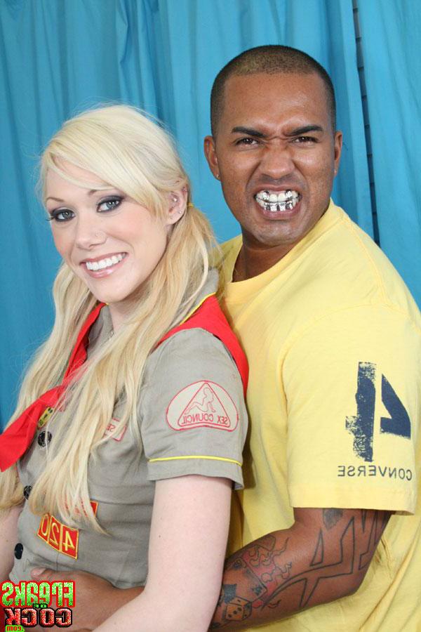 16P Sexy blonde Samantha Sin stripping off uniform to fuck a thick cock