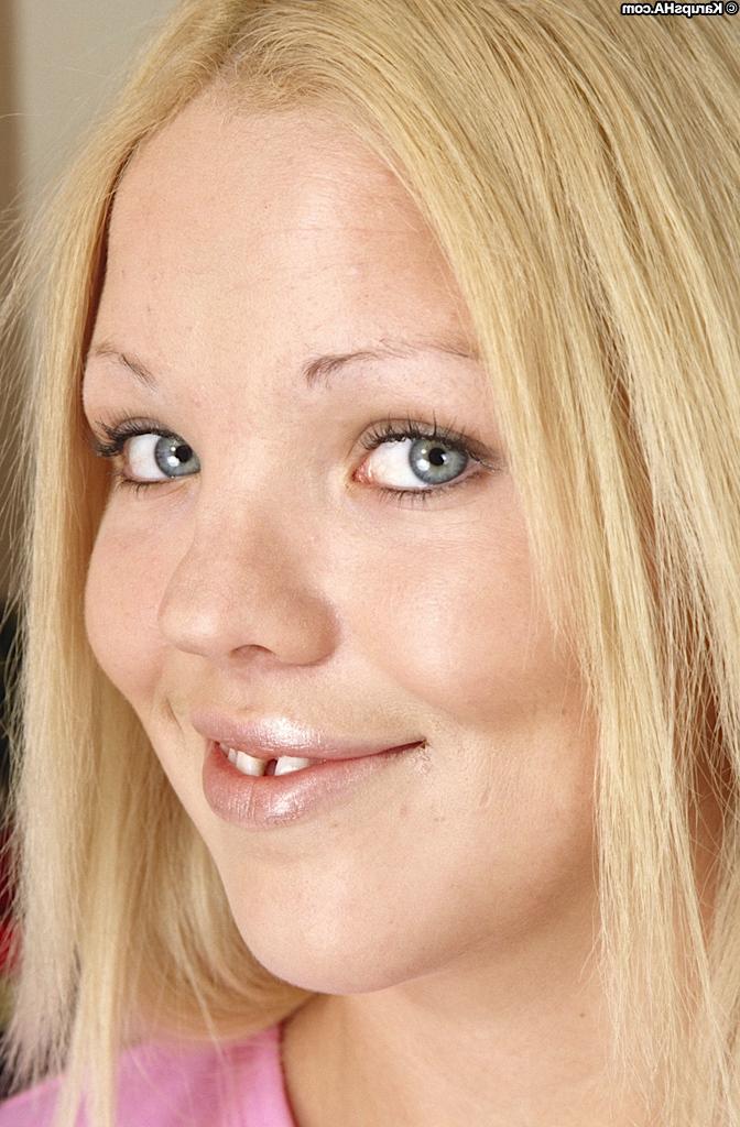 16P Nasty blonde teen taking off her clothes and teasing her slit