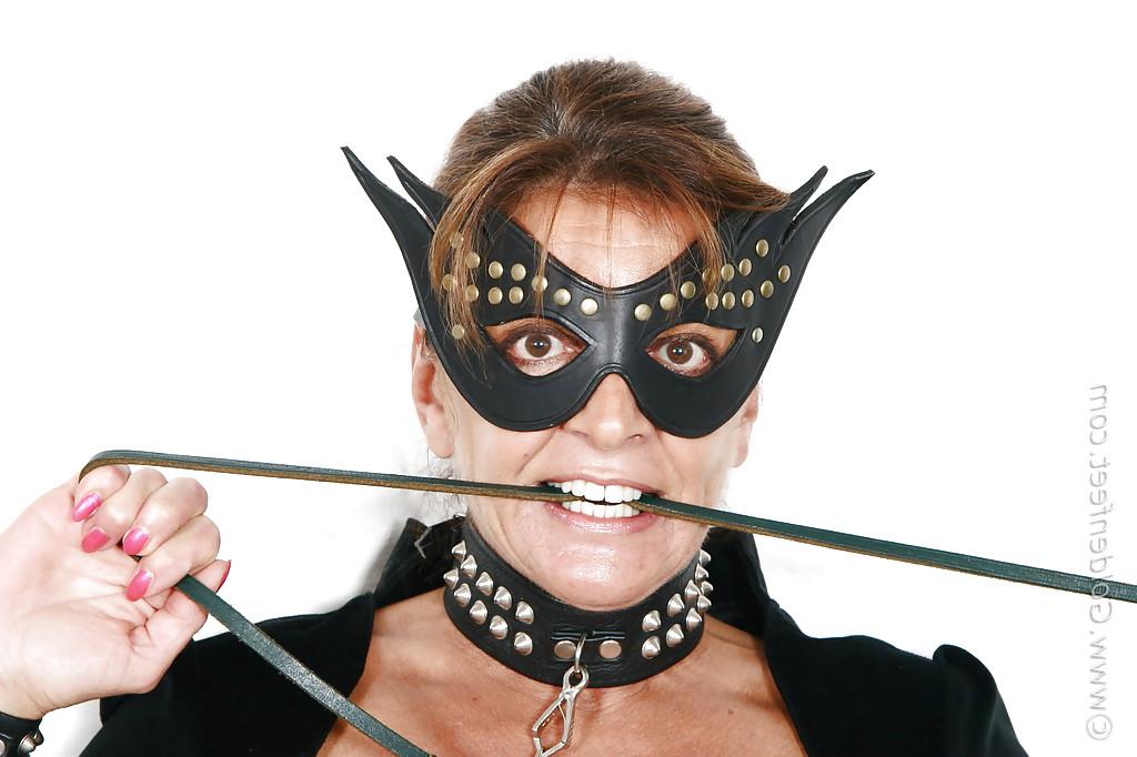16P Kinky mature UK BDSM model Lady Sarah flashing pierced upskirt pussy