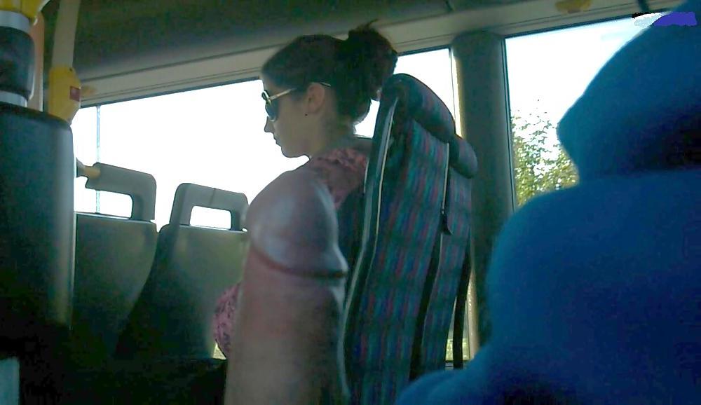 6P Cum on bus