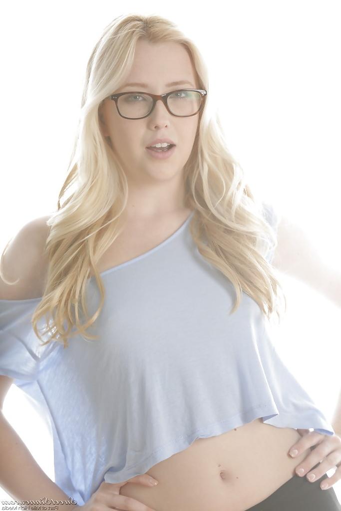 16P Teen blonde Samantha Rone is slowly undressing her cute panties