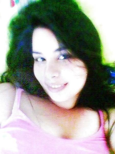 14P Arabic girl tits