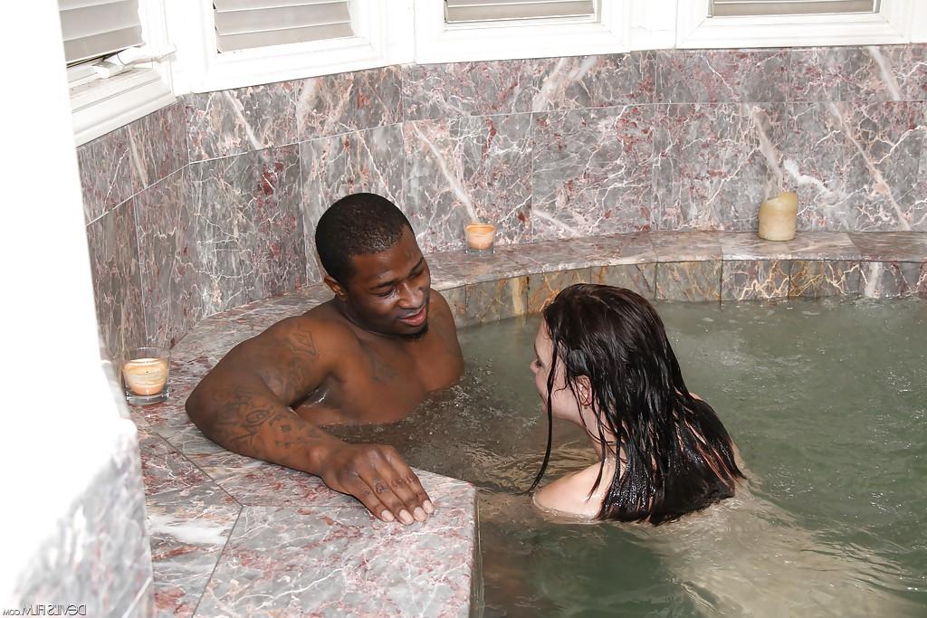 15P Wet cunt of white chick is getting a good fuck from ebony lover