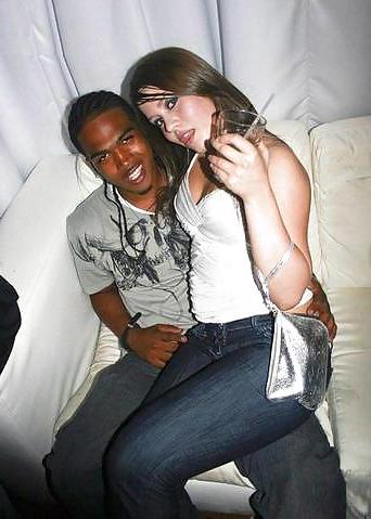 25P White Club Girls Gone Black