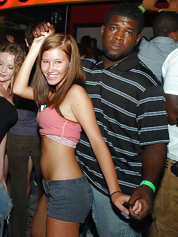 25P White Club Girls Gone Black