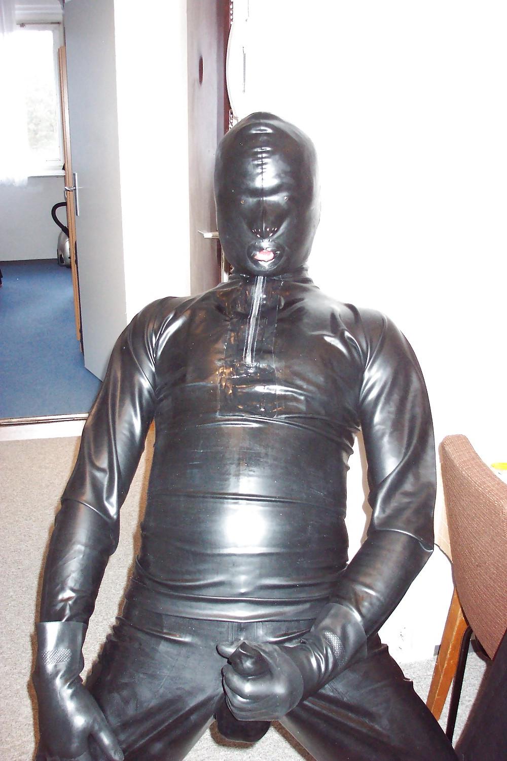 12P Latex Fetisch