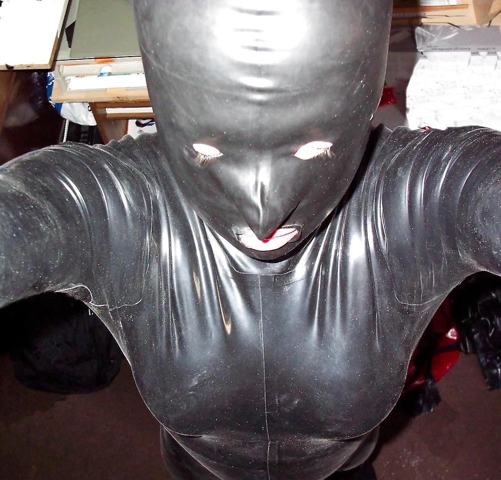 12P Latex Fetisch
