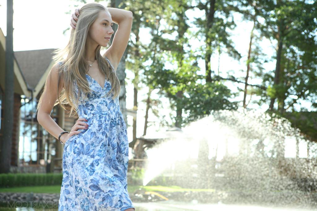 12P Blonde teen Katherine A masturbates in dress for sexy outdooor upskirt