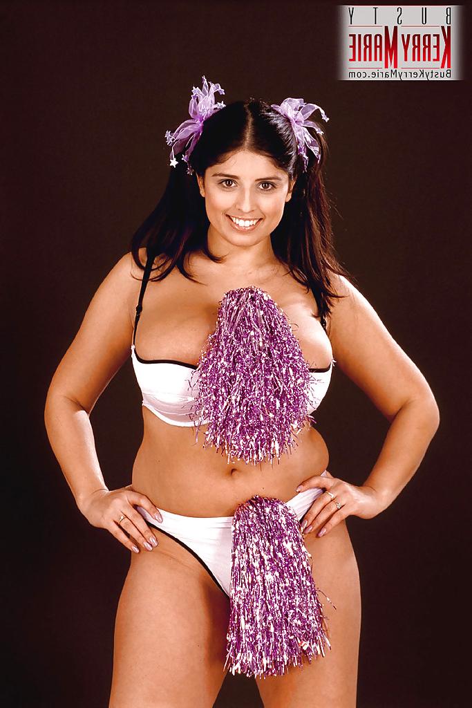 16P Overweight Latina solo girl Kerry Marie exposing large pornstar breasts