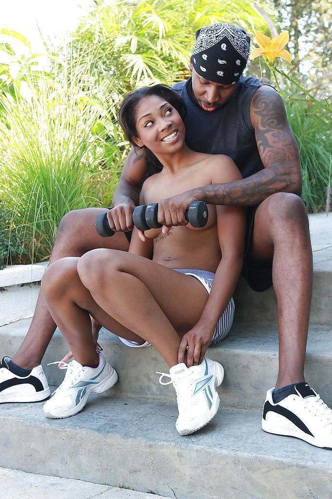 16P Sporty ebony sweetie seduces her coach with her amazing ample booty