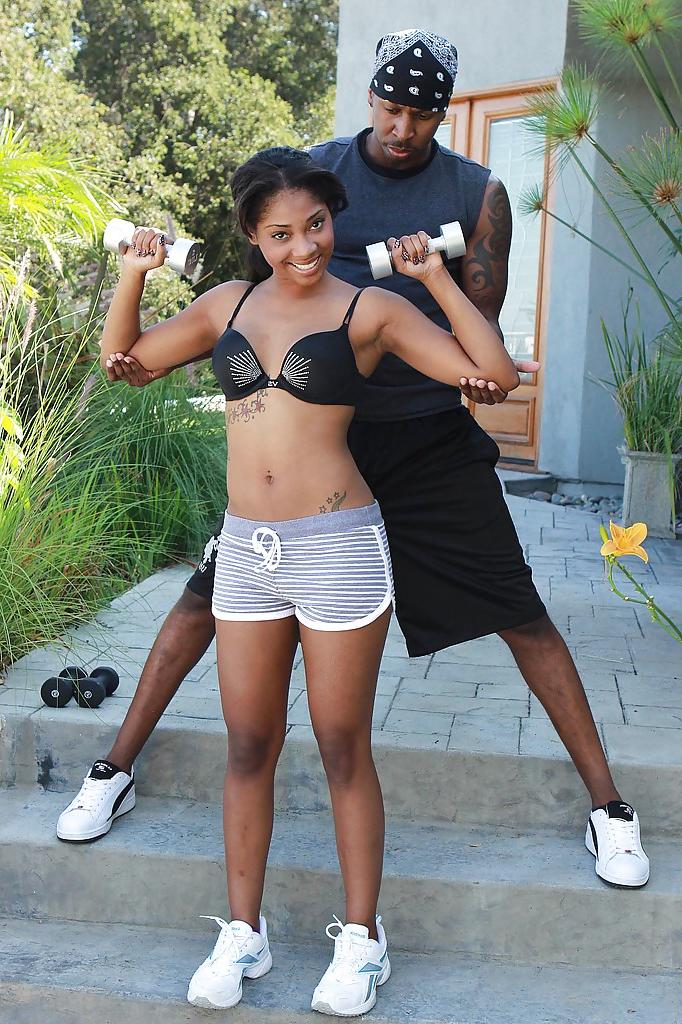 16P Sporty ebony sweetie seduces her coach with her amazing ample booty