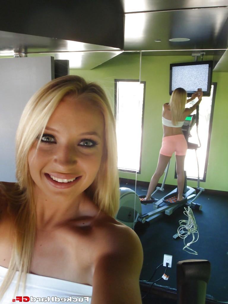 16P Hot blonde teenager Alyssa taking sexy non nude self shots at home