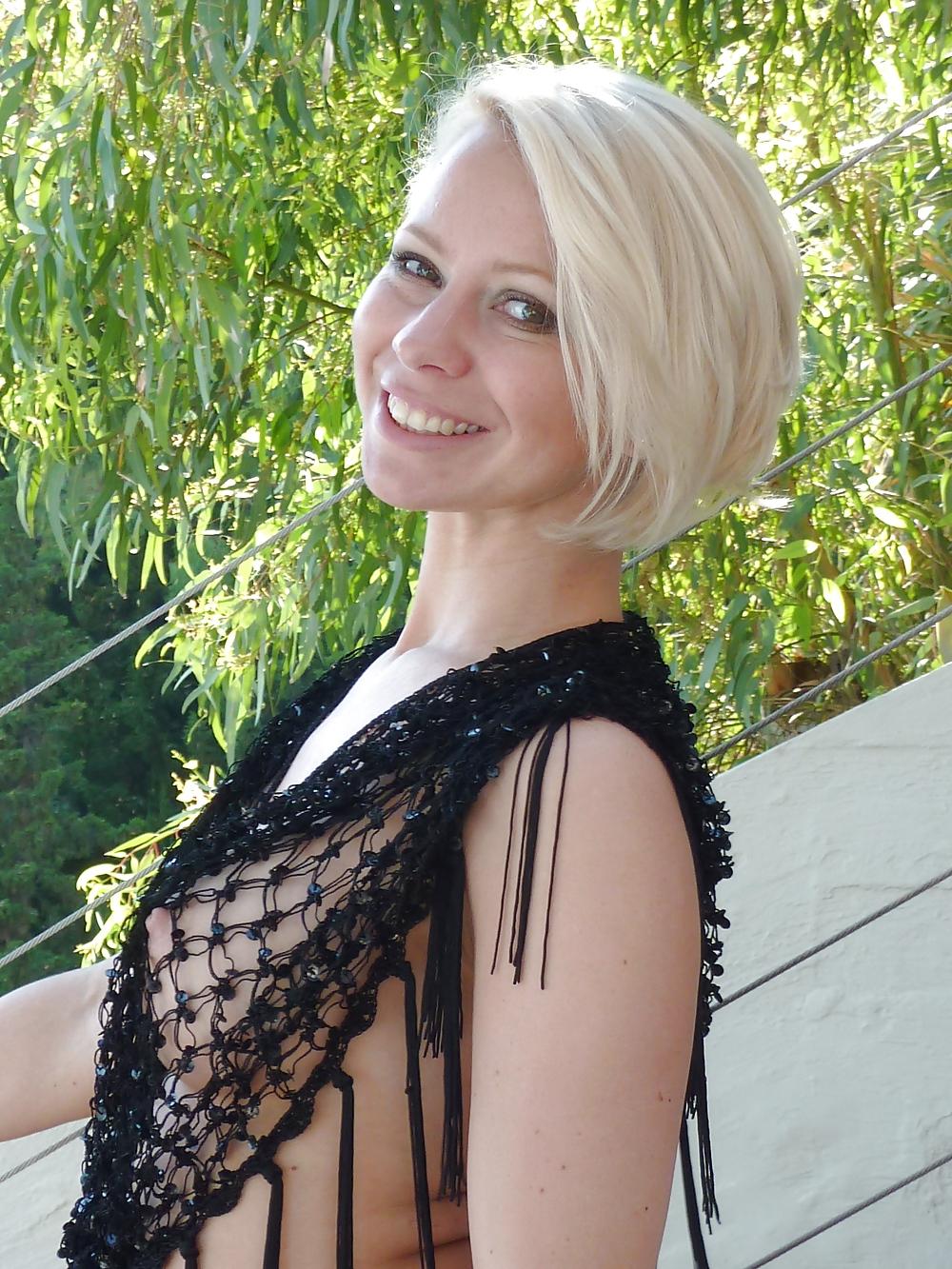 4P Yousaramony Russian Girl