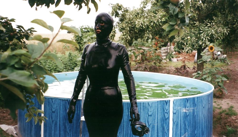 8P Latex im Pool