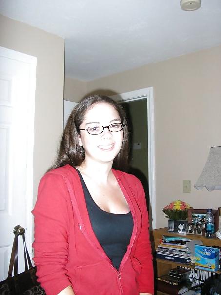 22P teachers from high school that I want to fuck.