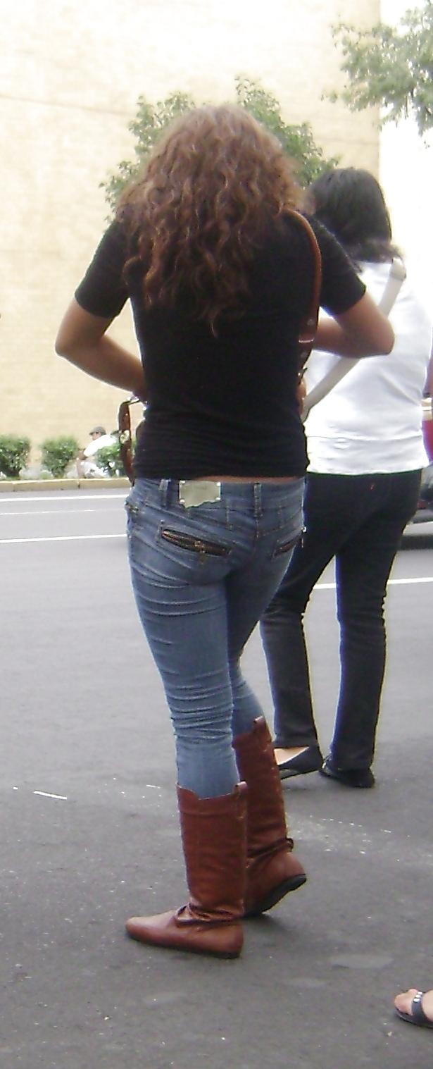 19P CHAVAS SALIENDO DE PREPA