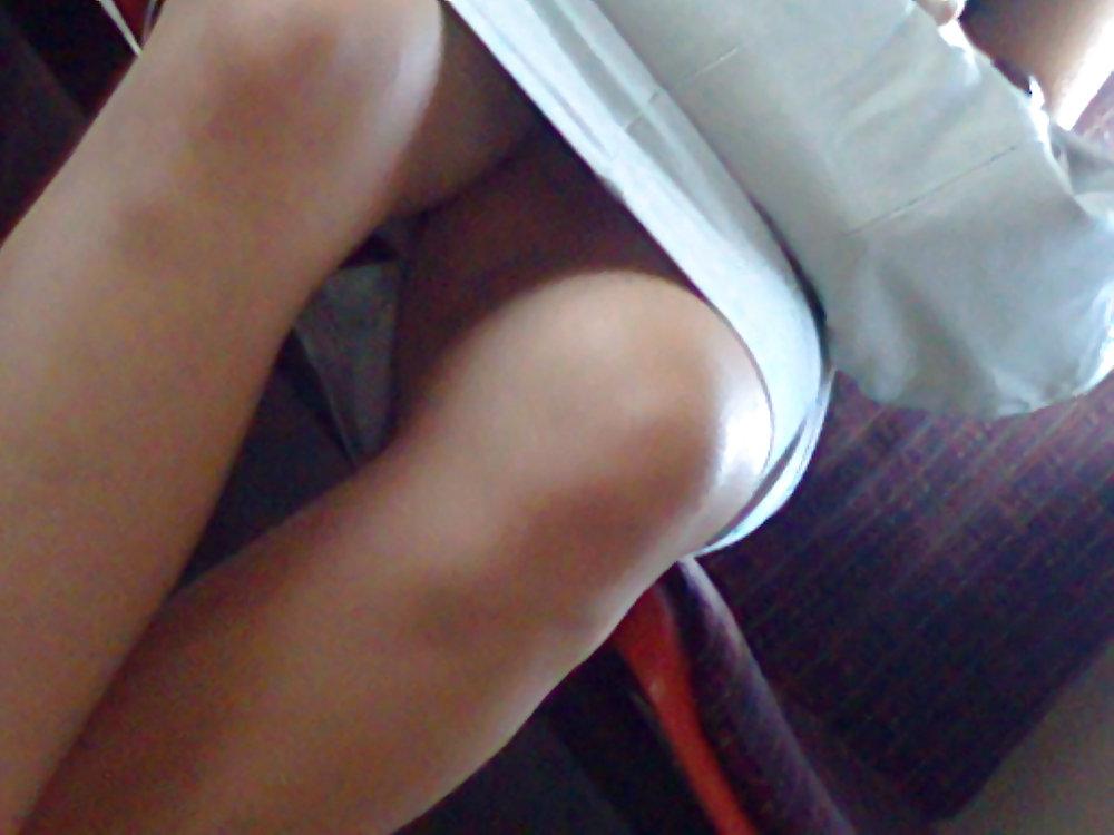 6P Women in bus