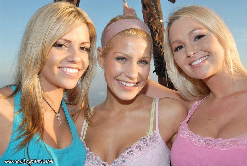 20P Pictures of Nikki, Marlie and Abby going at it like wild
