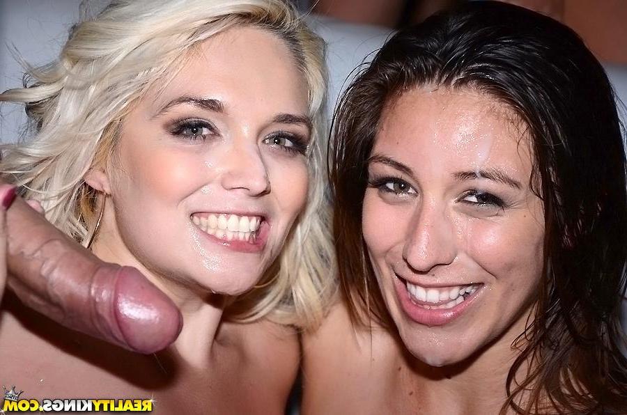 20P Wild club girls enjoy a super hot orgy in a night club