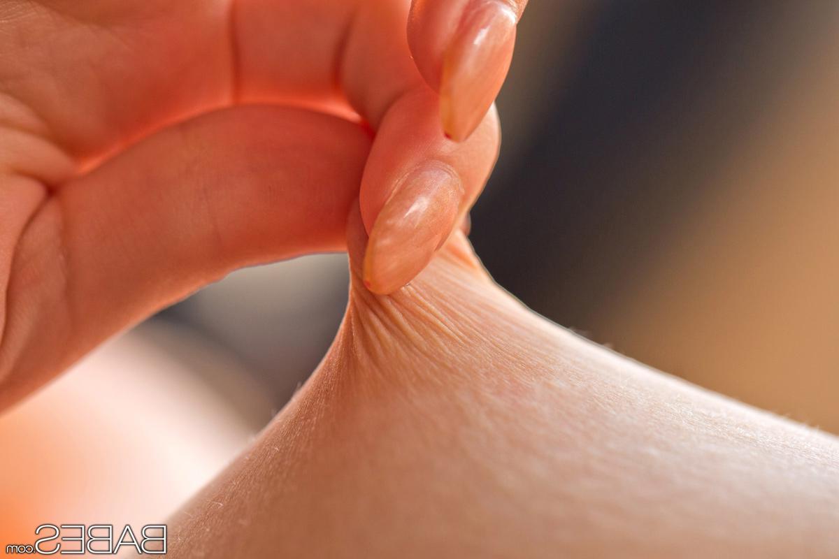 14P Blonde teen Alaina Fox strips nude and offers you her tight body