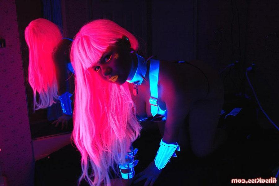 12P Pictures of Alisa Kiss giving you some black light sexiness