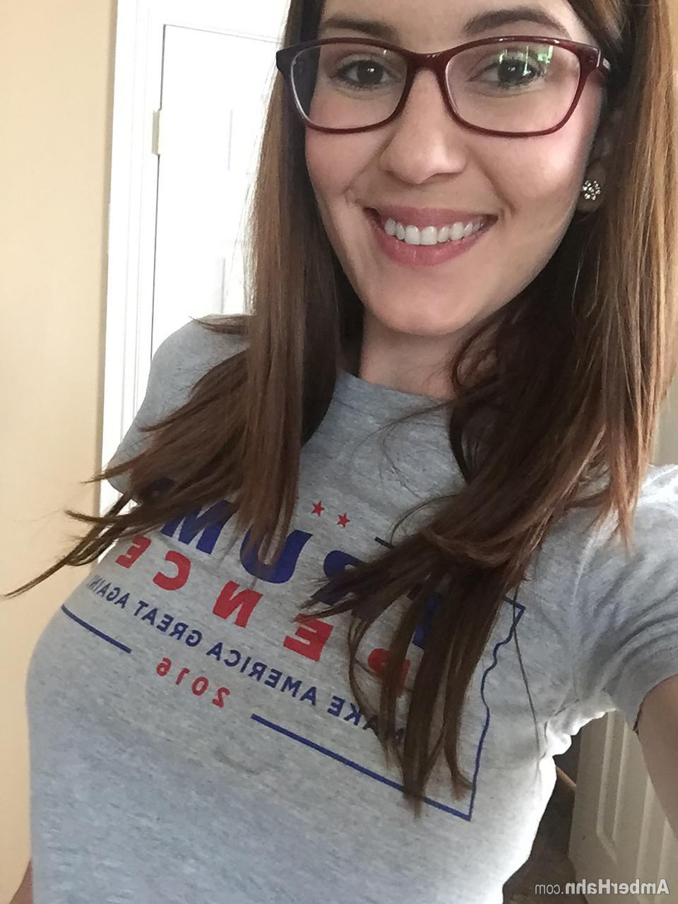 15P Hot nerdy coed Amber Hahn shares a bunch of selfies
