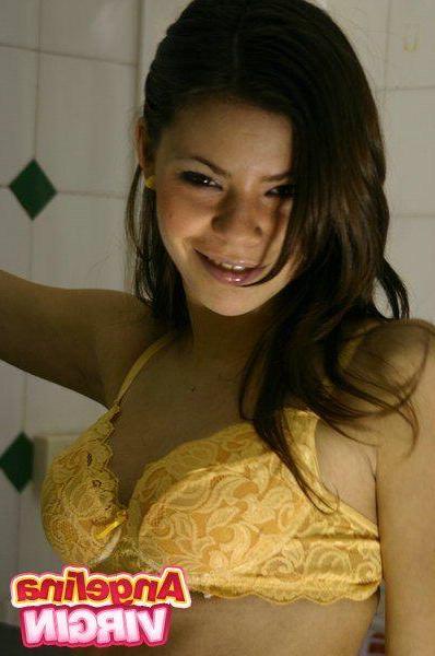 15P Pictures of teen Angelina Virgin being a major cock-tease