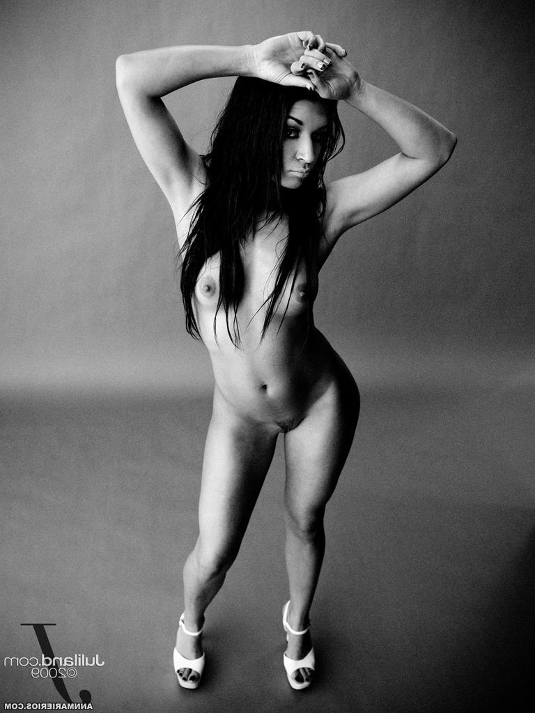 15P Pictures of Ann Marie Rios masturbating in black and white