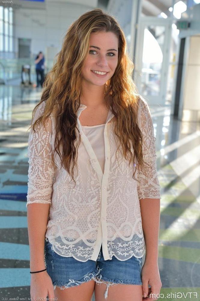 16P Pretty coed Aveline flashes you her pussy at a train station