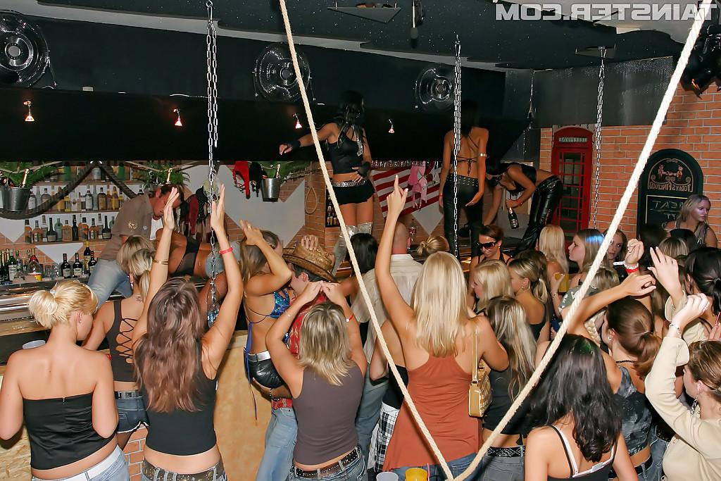 16P Salacious hotties going wild at the drunk party in the night club