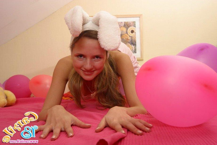 15P Pictures of teen Camile 18 giving you some bunny love