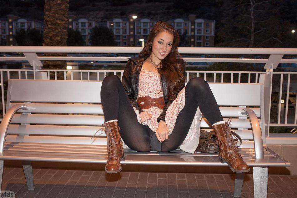 8P Amateur coed Carlee Delima has some fun in public
